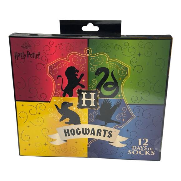 Hogwarts 12 Days of Socks Magical Wizarding Socks, 4 Pairs Crew, 8 Pair Low Cut - Picture 3 of 16